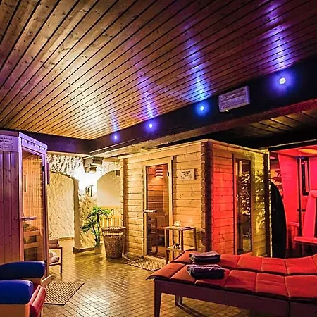 Schneider Hotel 3*