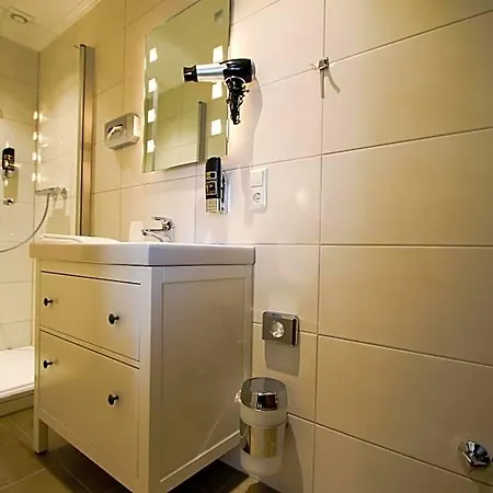 Schneider Hotell 3*